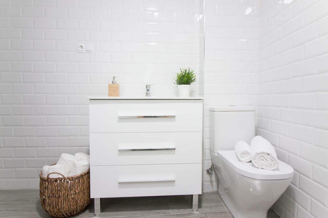 Sw La Merced Apartment Malaga Bagian luar foto