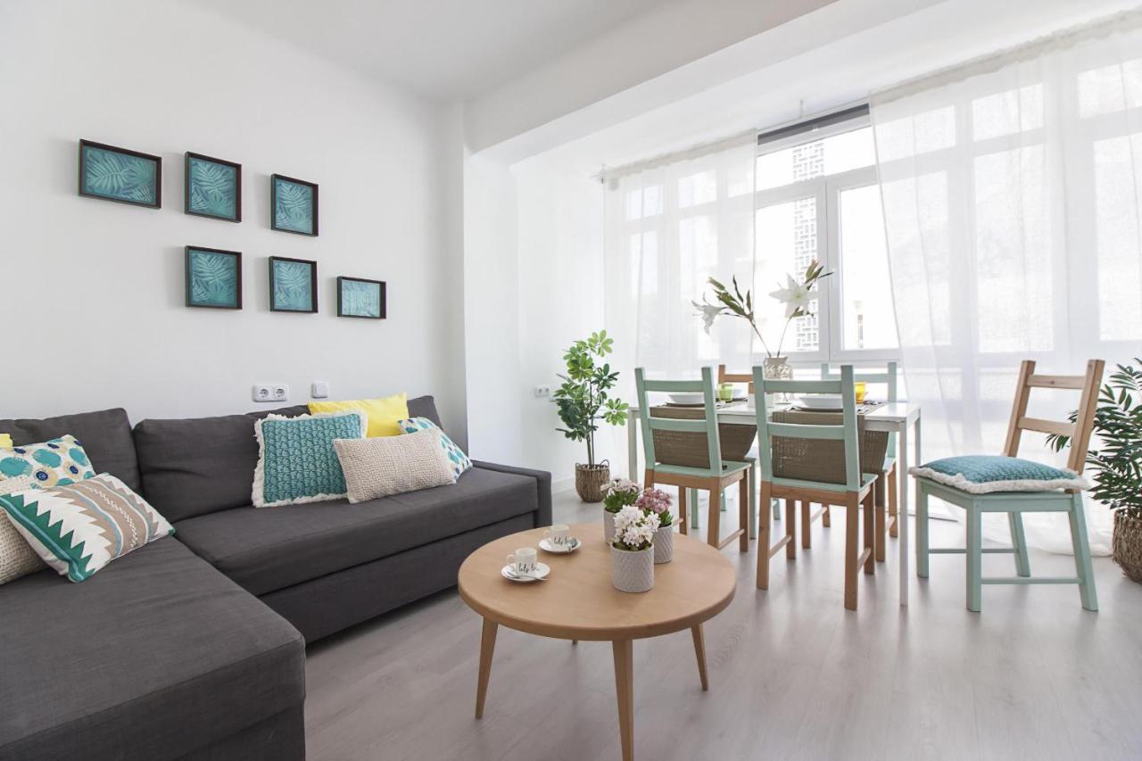 Sw La Merced Apartment Malaga Bagian luar foto